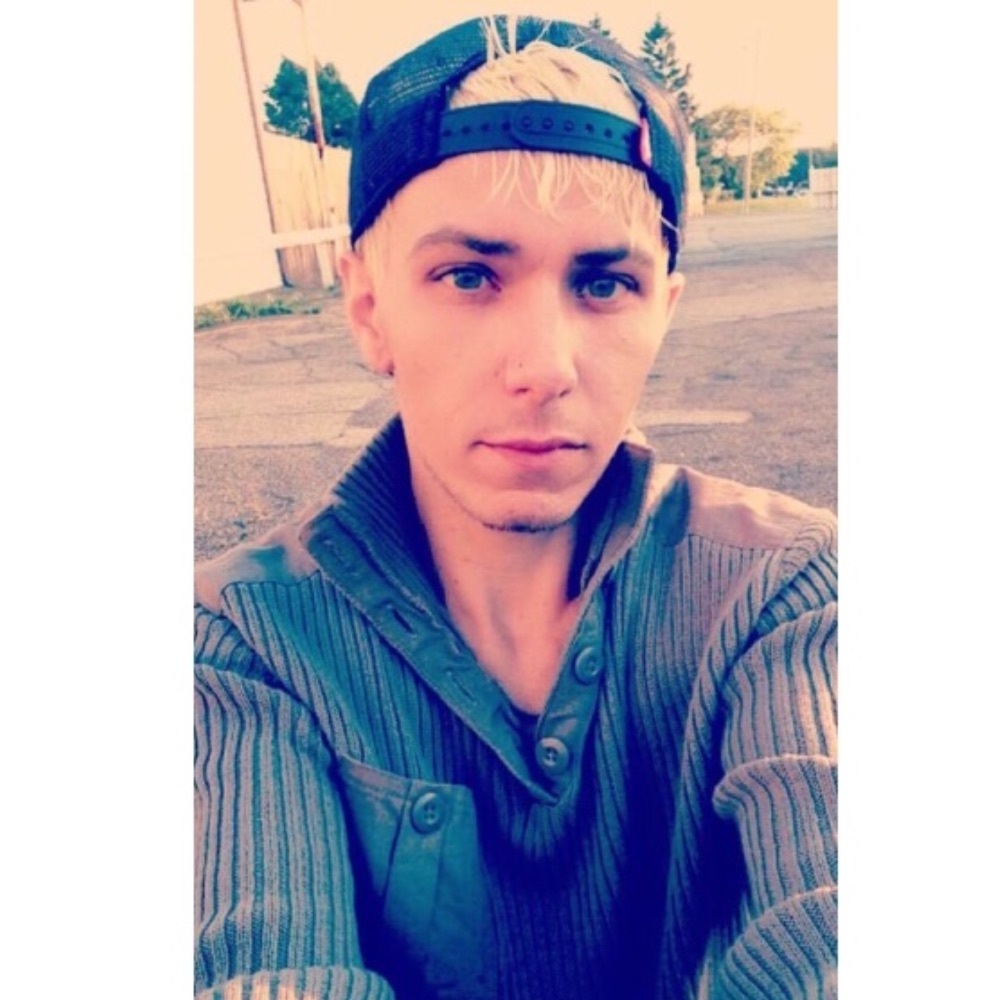 Meet your Posher, Marky